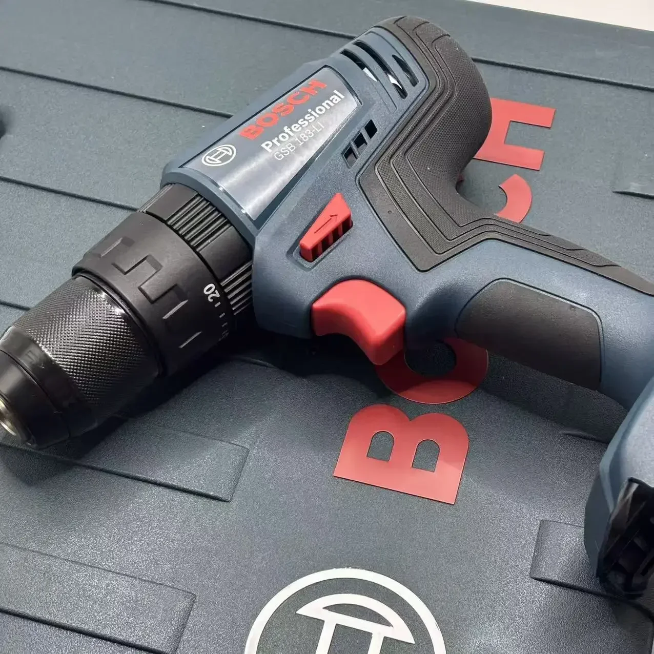 สว่านกระแทกไร้แปรงถ่าน Bosch G - Brushless Cordless Electric Drill 18V บทวิจารณ์และราคา